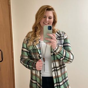 Meet your Posher, Haley